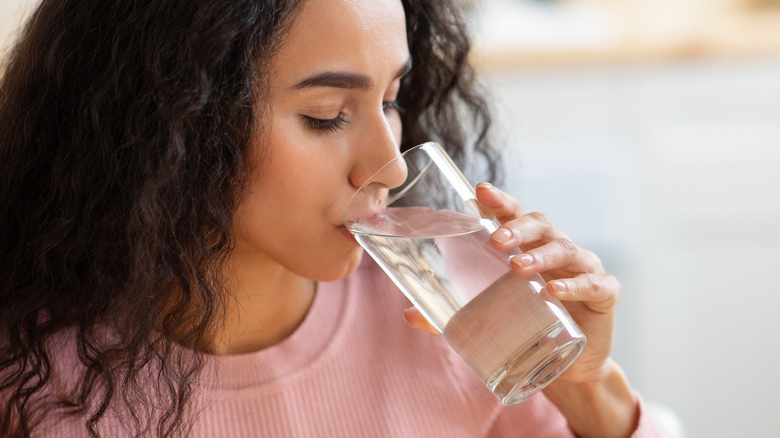 Nước uống tốt và an toàn cho sức khỏe là ưu tiên lựa chọn hàng đầu