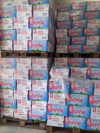 Thùng nước LaVie đóng chai giá rẻ